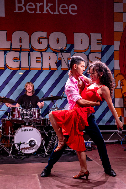 Un Lago de Conciertos October 2025