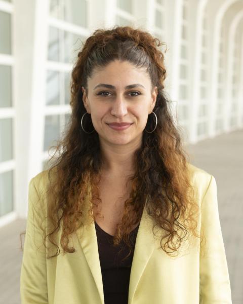 Elif Cakmut