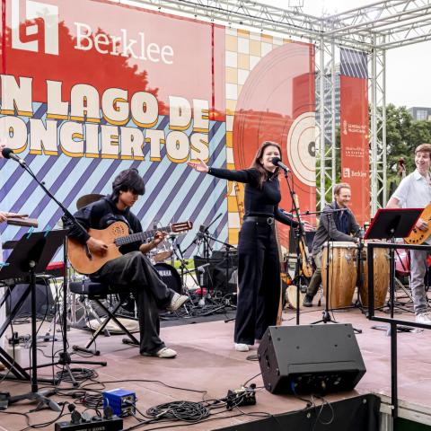 Students perform at Un Lago de Conciertos