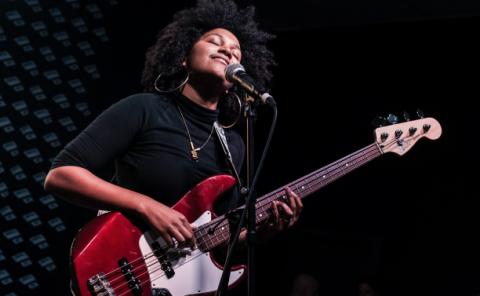 Bass student playing in a local venue in Valencia, in one of the multiple performance opportunities offered during the academic year.