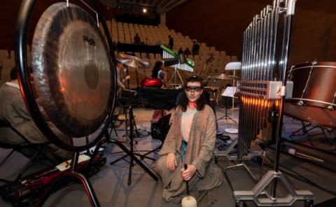 Percussion student during the dress rehearsal of Berklee a Les Arts concert, a series that offers new meeting points for music and other artistic disciplines related to the opera pieces.