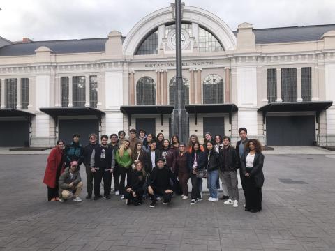 Study abroad students in Madrid