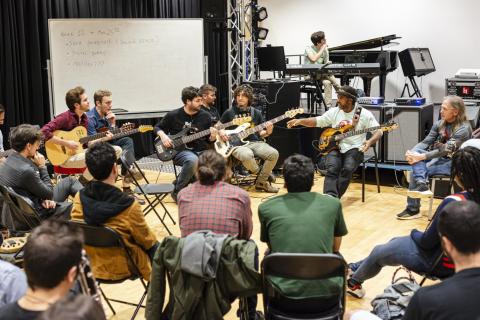 bass professor Victor Wooten with students 
